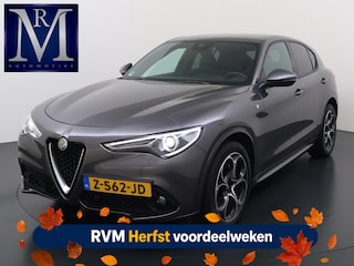 Alfa Romeo Stelvio 2.2 JTD AWD Veloce Automaat | VAN: € 34.900- VOOR: € 32.877,- UW HERFSTVOORDEEL: € 2.023,- | CAMERA| STOEL + STUURVERWARMING + MEMORY| KEY LESS ENTRY | LEDER | ADAPT. CRUISE CONTROL | 12 MND BOVAG GARANTIE