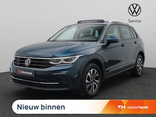 Volkswagen Tiguan 1.4 TSI eHybrid Life Business 245PK DSG SOH 94,13%, Panoramadak, Trekhaak, Parkeersensoren voor en achter, Stoel-Stuurverwarming, Adaptieve Cruise Control, LED Plus Verlichting, Elektr. Achterklep, 17" LM Velgen