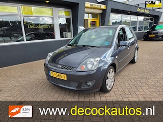 Ford Fiesta 1.6-16V Futura XL/ TREKHAAK