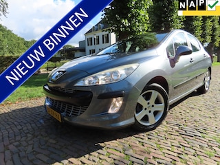 Hyundai Matrix 1.6i Active Cool Panoramadak Ecc Cruisecontrol 5 Drs Lm Velgen Trekhaak