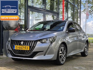 Peugeot 208 1.2 PureTech Allure Pack AUTOMAAT | Climate Control | Cruise Control | Navigatie | Licht metalen velgen | Parkeercamera