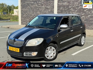 Skoda Fabia 1.4-16V Ambiente | Distributie OK | Airco | APK | Trekhaak