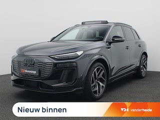Audi Q6 e-tron S edition performance 100 kWh 306PK Aut. SOH 99,99%, Panoramadak, Trekhaak, Sportstoelen Plus met Leder, Luchtvering, Head-Up Display, 360gr. Camera, B&O Audio, 21" LM Velgen