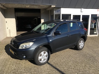 Toyota RAV4 2.0 VVTi Linea Terra / 4 WD / APK 2027 !!! / AIRCO / DEALER SERVICED/ NWE MODEL / 5 DEURS