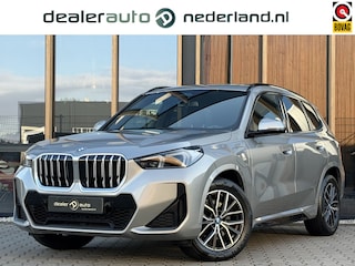 BMW X1 xDrive25e M-sport | Camera | Panorama-dak | Keyless |