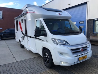 Bürstner Ixeo Time 745 / 2 X Airco /Queensbed/ Hefbed / Trekhaak