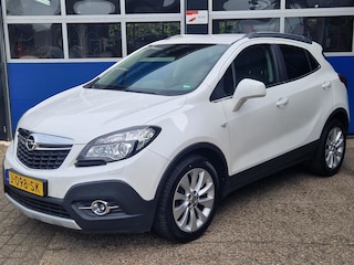 Opel Mokka 1.6 Cosmo / Trekhaak / Leder / Navigatie / Stoel-stuurverwarming / Cruise control / Camera / 18 inch / 4 nieuwe banden