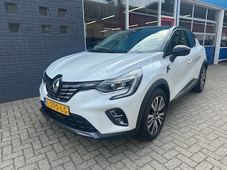 Renault Captur 1.3 TCe initiale Paris