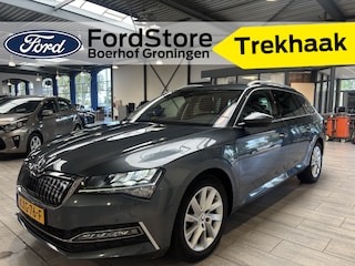 Skoda Superb Combi 1.4 TSI iV 218pk Business Edition | Trekhaak | Elekr. verstelbare memory seat | Camera | Cruise | Clima |