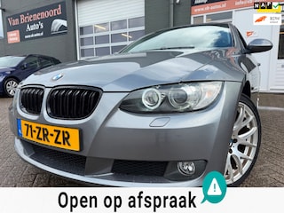 BMW 3-serie Coupé 320i 6 bak met cruise controle en airco Nederlandse Auto en zeer goed onderhouden