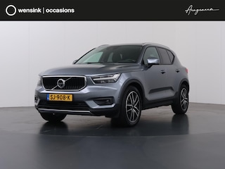 Volvo XC40 2.0 T5 AWD Intro Edition | 360 camera | Stoelverwarming V+A | Cruise control adaptief | Trekhaak | Panoramdak | Harman/Kardon | Apple Carplay/Android Auto |
