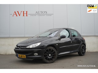 Peugeot 206 1.4-16V Gentry Premium