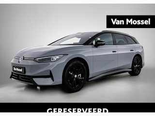 Volkswagen ID.7 Tourer Limited Edition 77 kWh | Trekhaak inklapbaar | Apple CarPlay en Android Auto | head-updisplay | Adaptive Cruise Control | Voorstoelen verwarmbaar | Automatische airconditioning | Parkeercamera |