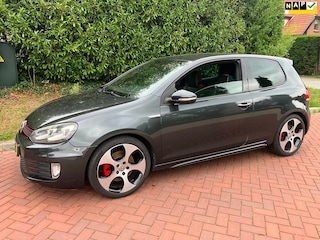 Volkswagen Golf 2.0 GTI 1ste eigenaar nette auto met leer en 18 inch onverprutst