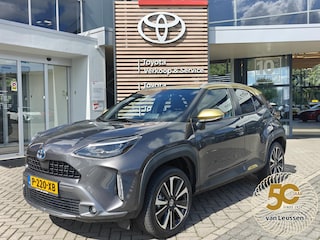 Toyota Yaris Cross 1.5 Hybrid Launch Edition TREKHAAK CAMERA AD-CRUISE STOEL/STUURVERW PARK-SENSOREN BLIND-SPOT HUD ELEK-ACHTERKLEP
