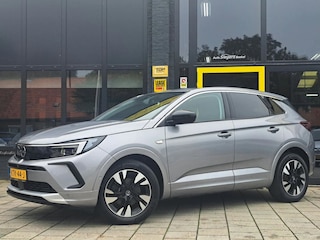Opel Grandland 1.2 Turbo Edition| Parkeer Camera | Parkeer Sensoren V + A | Android Auto en Apple Carplay | Climate Control |
