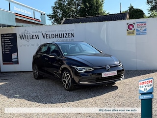 Volkswagen Golf 1.5 eTSI 150pk|1st Ed.|Pano+IQ.Light|Ambient ++