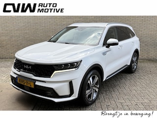 Kia Sorento 1.6 T-GDI Plug-in Hybrid 4WD DynamicPlusLine | 7-persoons | Trekhaak afneembaar | Lederen bekleding | Stoel&stuurverwarming | Camera | Adaptieve cruise | Lane assist | Dodehoekdetectie | Full-LED | DAB |Navigatie | Apple CarPlay | Bose audio | 19 inch velgen | Elektrische achterklep | Volledig onderhouden