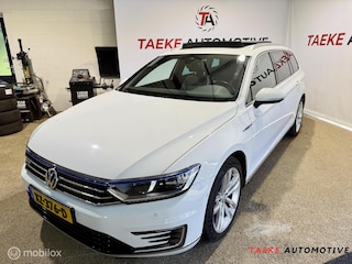Volkswagen Passat Variant 1.4 TSI GTE Highline PANO/LEDER