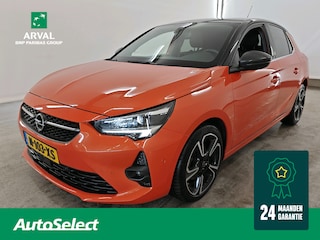 Opel Corsa 1.2 131pk Ultimate | Camera | PDC voor en achter | Draadloze telefoonlader | Keyless entry & Start | 17” Velg | CarPlay