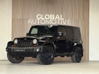 Jeep Wrangler UNLIMITED - GRIJS KENTEKEN - TREKHAAK - AIRCO