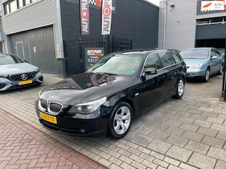 BMW 5-serie Touring 530d Executive Airco Navi PDC NAP APK