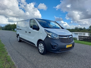 Opel Vivaro 1.6 CDTI L2H1 Edition. EURO 6, 3 ZITS, AIRCO, CRUISE, PDC, NAVI!!