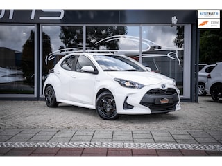 Toyota Yaris 1.5 Hybrid Active|Carplay|Cruise|Cam|Lane Assist|Climate|Hold|