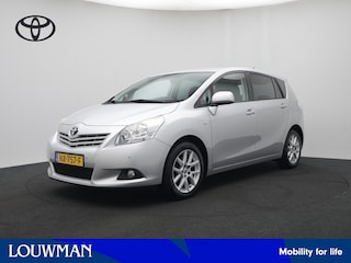 Toyota Corolla Verso 1.8 VVT-i Business Titanium 7p. | 7P | Navi | Trekhaak | Parkeersensoren V+A | Reco 19-08