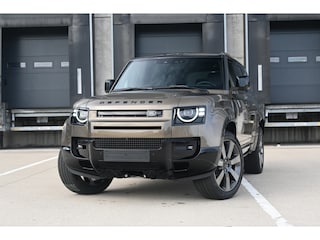 Land Rover Defender 110 2.0 P300e 110 X-Dynamic HSE