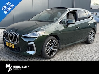 BMW 2-serie Tourer 230e xDrive M Sport 18"/Panoramadak/Leder + memory/Trekhaak/Dodehoek/Keyless/360 camera/Harman Kardon/Adaptieve cruise/Head-up