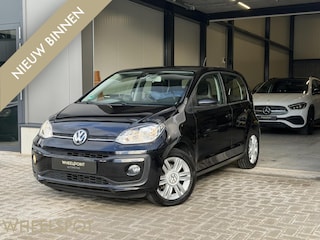 Volkswagen Up 1.0 BMT high up!|Cruise|Camera|Clima|Stoelver