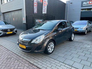Opel Corsa 1.2 EcoFlex Selection Airco NAP APK