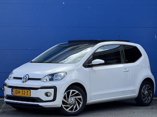 Volkswagen Up 1.0 TSI 90 PK | Pano | Stoelverwarming |