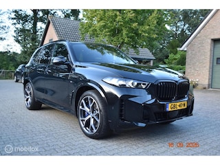 BMW X5 xDrive50e Launch Edition M Sportzetels VOLL