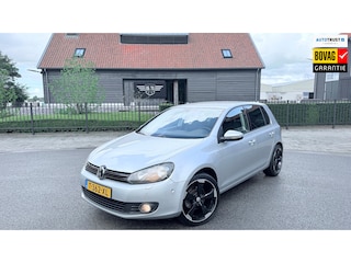 Volkswagen Golf 1.2 TSI Highline BlueMotion Apple CarPlay Airco/Ecc. Navi 18” Lm
