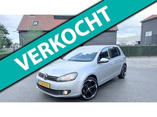 Volkswagen Golf 1.2 TSI Highline BlueMotion Apple CarPlay Airco/Ecc. Navi 18” Lm
