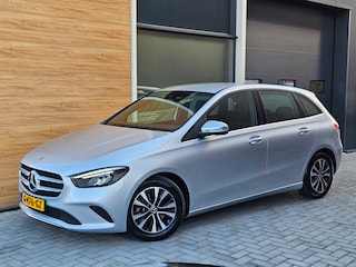 Mercedes-Benz B-klasse 180 Business Solution Plus Carplay Camera Navi LED