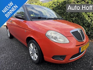 Lancia Ypsilon 1.2 B-colore | Airco | Elekt. Ramen | LMV | Radio / CD | Nieuwe APK!