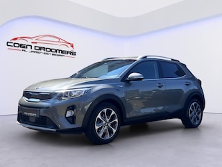 Kia Stonic 1.0 T-GDi Platinum Edition /Apple Carplay/Panodak/Parkeersens+Cam/Cruise&Clima Contr./Stoel-Stuurverw./Leder/DAB+/Navi/17"LMV/(MET GARANTIE*)