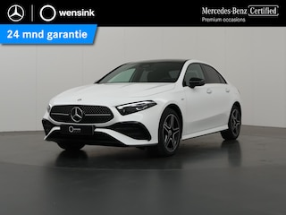 Mercedes-Benz A-klasse 250 e Business Solution AMG | Night Pakket | 360* Camera | Panoramadak | Dode hoek |