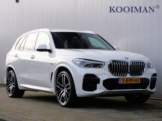 BMW X5 xDrive45e High Executive 394 Pk Automaat Navi / DAB / Apple Carplay / Leer / Trekhaak / Pano-dak