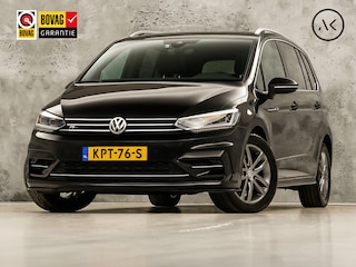 Volkswagen Touran 1.5 TSI R-Line Sport 7 Persoons 150Pk Automaat (2X R-LINE, PANORAMADAK, LEDER, APPLE CARPLAY, KEYLESS, SPORTSTOELEN, STOELVERWARMING, GETINT GLAS, NIEUWSTAAT)