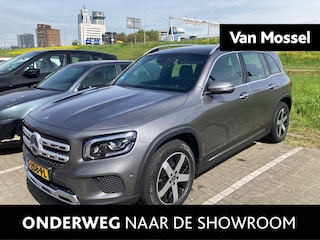 Mercedes-Benz GLB 180 Business Solution Luxury 7p. | PANORAMADAK | LEER | STOELVERWARMING | ELEKTRISCHE STOELVERSTELLING MET MEMORY | NAVIGATIE