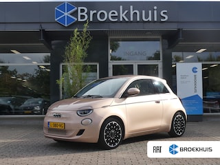 Fiat 500 3+1 La Prima 42 kWh | ADAPTIVE CRUISE | DODEHOEKDETECTIE | CAMERA | STOELVERWARMING | PARKEERSENSOREN V+A | APPLE CARPLAY / ANDROID AUTO | NAVI | LMV 17" |