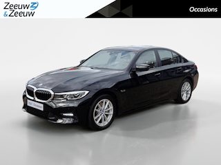 BMW 320e Business Edition Plus *Automaat*Navigatie*Parkeersensoren*Carplay*Lederen bekleding*Stoelverwarming*LM.Velgen*Zeer nette auto!
