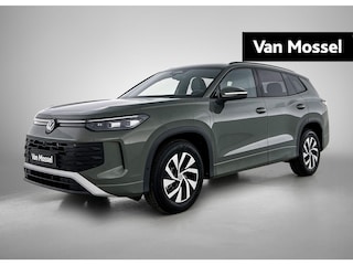 Volkswagen Tayron 1.5 eHybrid Life Edition 204 PK | Automaat | Trekhaak inklapbaar | Panoramadak | Stoelverwarming | Stuurverwarming | Climate Control 3-zone | Parkeersensoren | Adaptive Cruise Control | Apple Carplay | Android Auto |