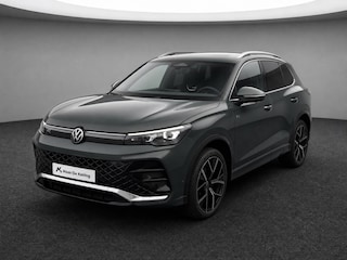 Volkswagen Tiguan 1.5eTSI/150PK R-Line · Panoramadak · Trekhaak · 360°Camera + Parkeersensoren · Garantie t/m 28-03-2028 of 100000km.