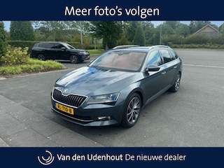 Skoda Superb Combi 1.4 TSI 150pk ACT Style Business DSG / Panoramadak / Stoelverwarming / Trekhaak