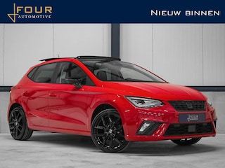 Seat Ibiza 1.0 TSI | Panoramadak| Black edition | LED | Keyless | Camera | Carplay | 18" |